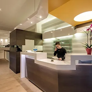 *** Hotel Genius Downtown Włochy