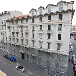 **** Hotel apartamentowy De La Gare Włochy