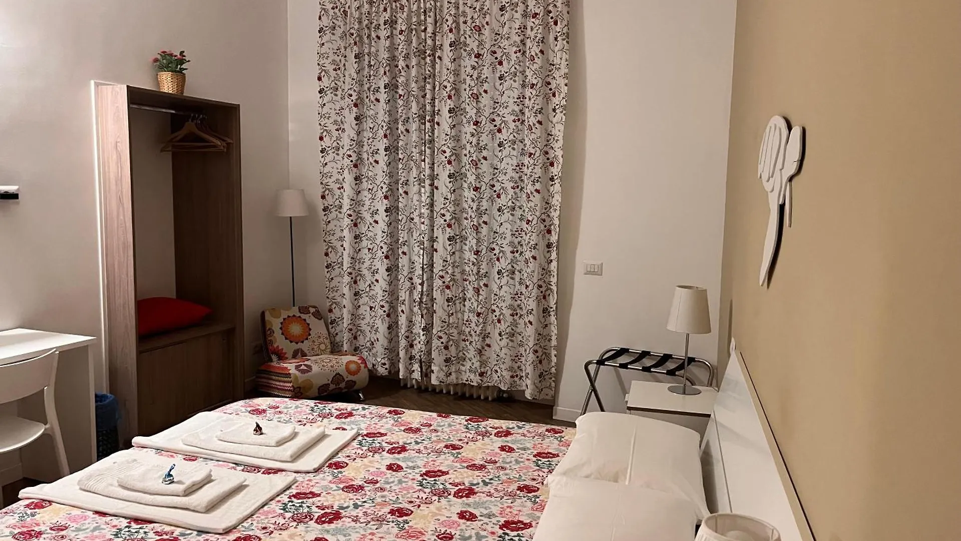 Bed & Breakfast B&B Via Fontana Milano Italia